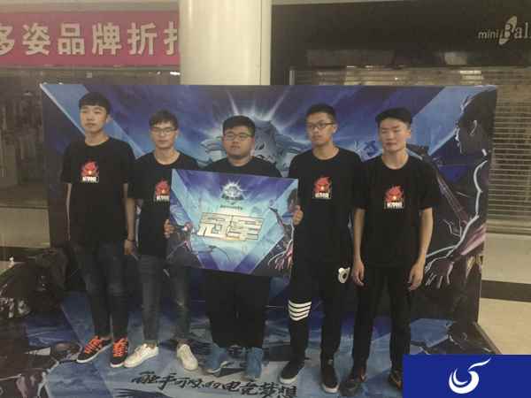 挑战职业队、四支队伍晋级省赛，暴鸡战队闪耀KOC