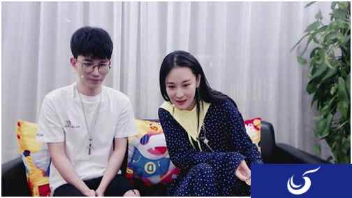 斗鱼“吸星”不断,国服第一诸葛亮纯白携手张馨予亮相直播间