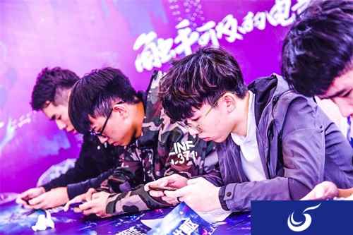 递进式变革,《王者荣耀》能拥有属于自己的“甲子园”吗?