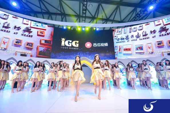 CJ2018:IGG网红背包遭疯抢,百名Showgirl成全场焦点