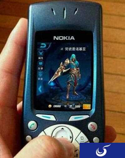 Nokia古董机上的《王者荣耀》只有水晶，不显示地图