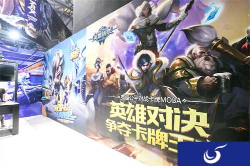 《英雄战歌》亮相ChinaJoy 颠覆式战斗体验革新TCG