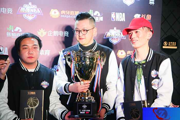 《最强NBA》全国大师赛冠军梦回队专访:团队至上,稳抓防守