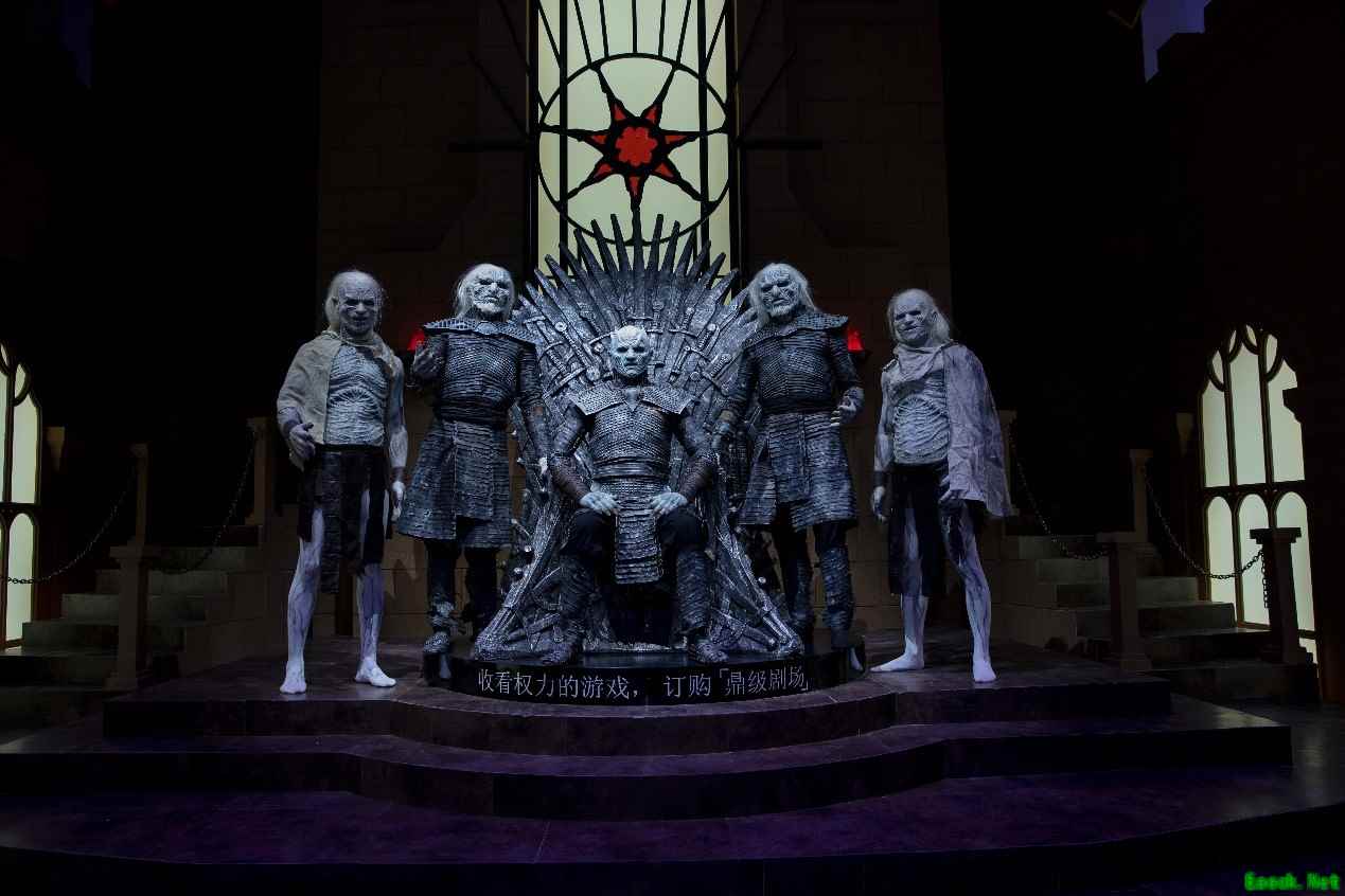 网图传出夜王登上铁王座,《权力的游戏》大结局曝光?