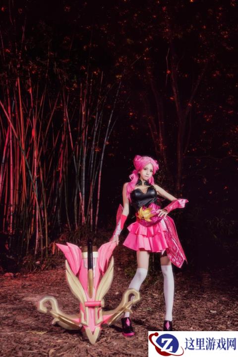 王者荣耀少女COS：大小姐驾到！统统闪开！