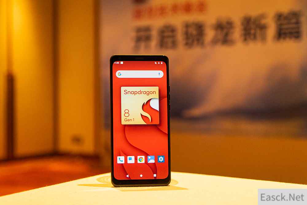 安兔兔超100万分，高通新骁龙8还变得更“凉快”了