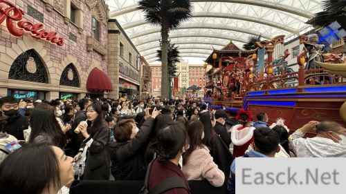 北京环球影城：王者荣耀英雄盛会启幕，开启春季主题盛宴